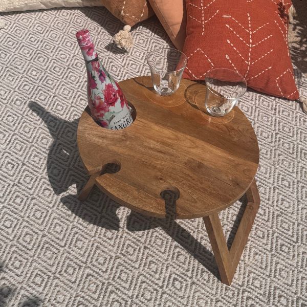 MINA - kleiner Picknicktisch aus Holz für Getränke – Bild 10